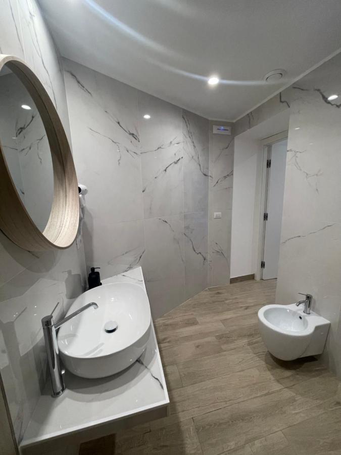 Namuri Luxury Rooms タオルミーナ エクステリア 写真