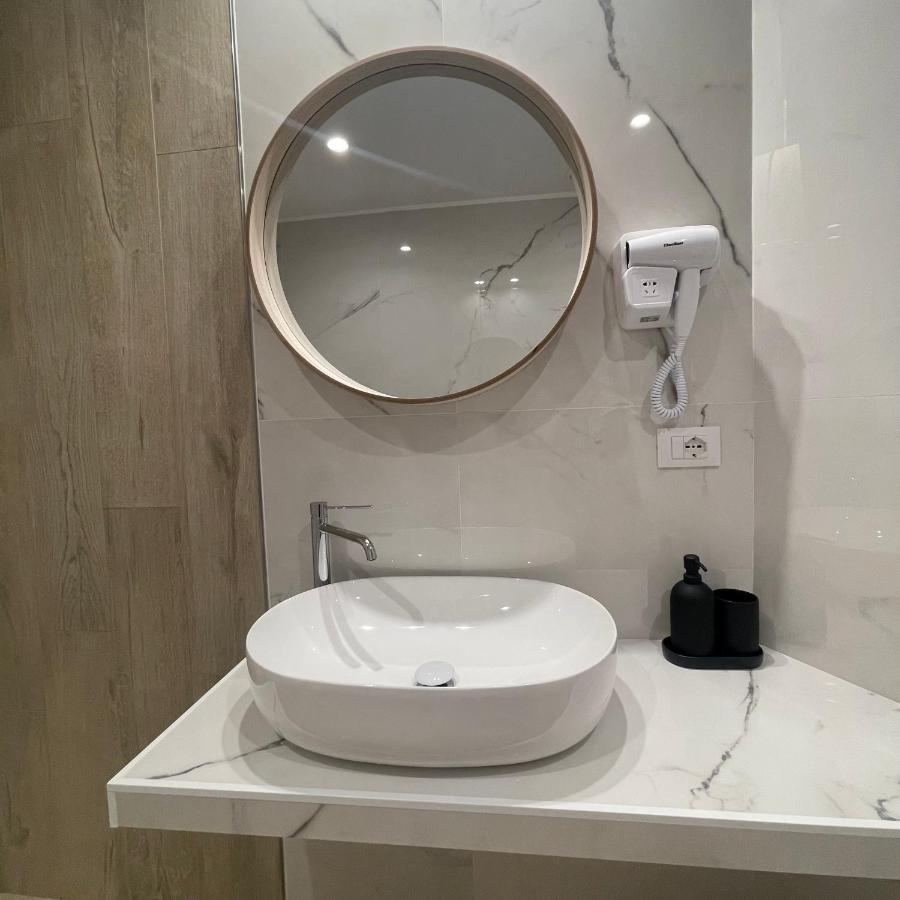 Namuri Luxury Rooms タオルミーナ エクステリア 写真
