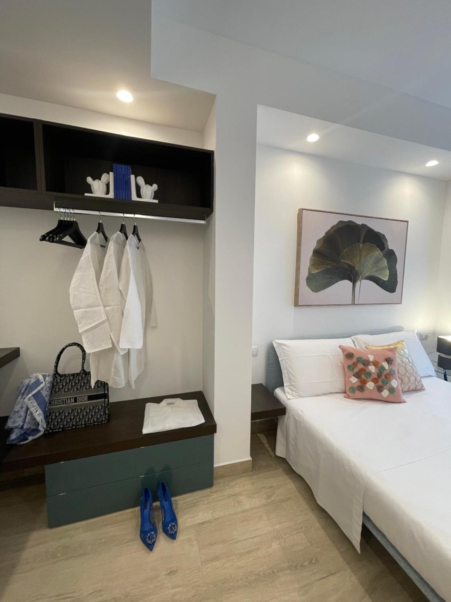 Namuri Luxury Rooms タオルミーナ エクステリア 写真