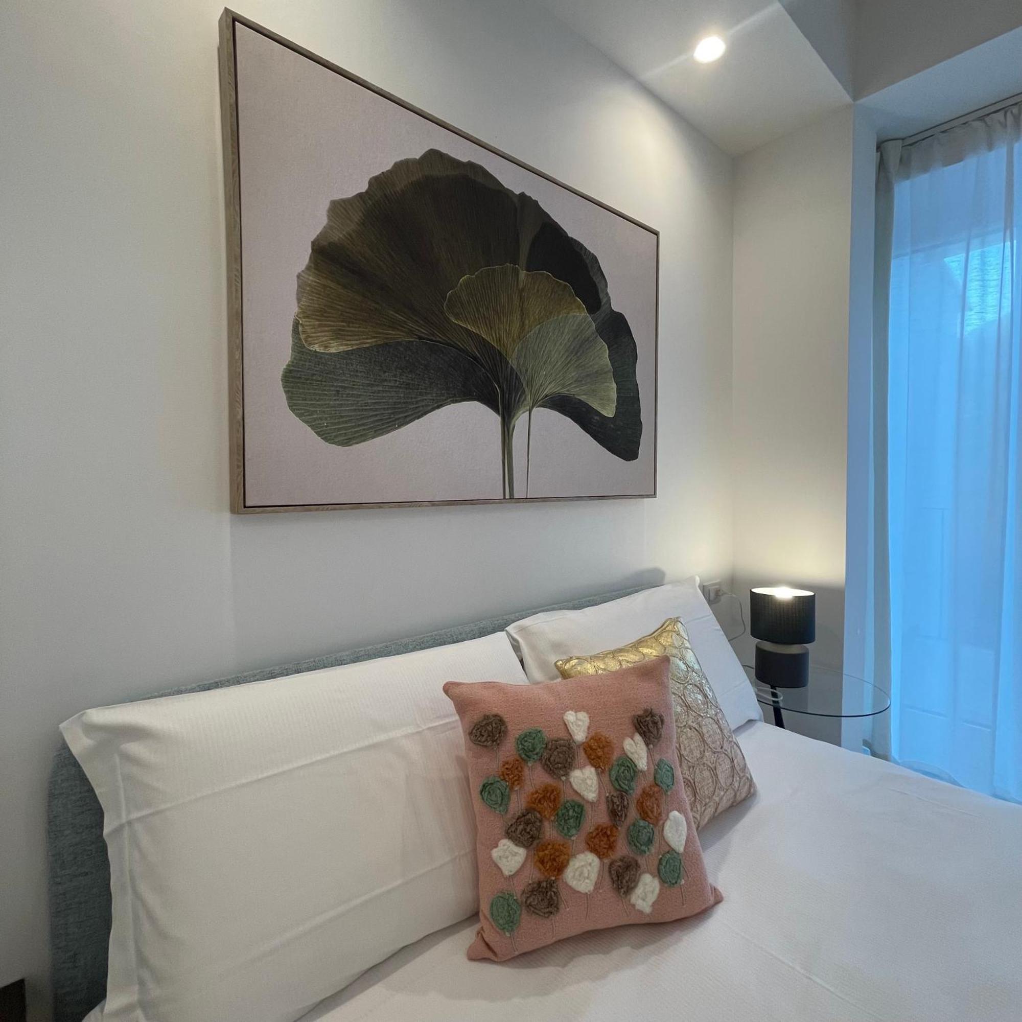 Namuri Luxury Rooms タオルミーナ エクステリア 写真